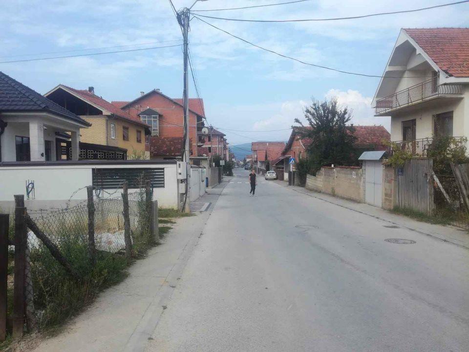 Plac-na-prodaju