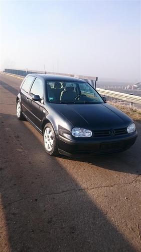 VW Golf 4 -01