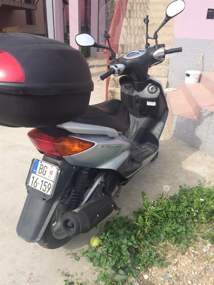 YAMAHA