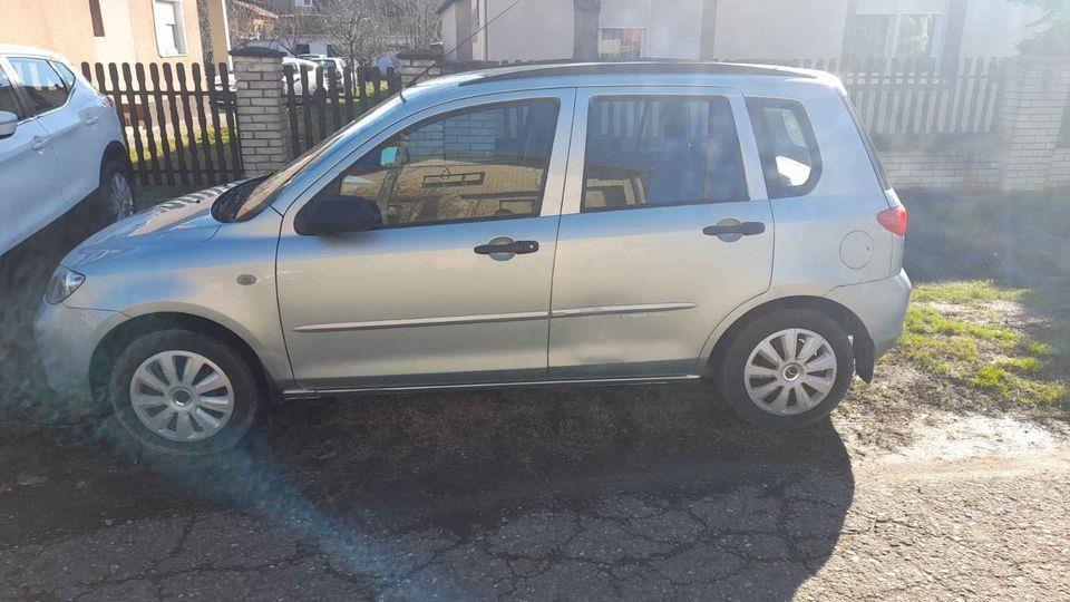 Mazda-2-2006