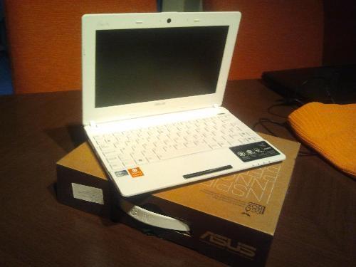 Asus Netbook NOV