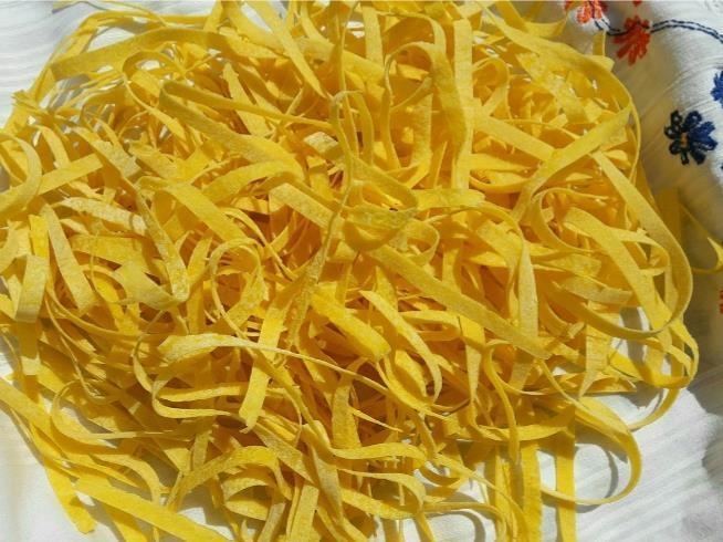 Domaći-rezanci-