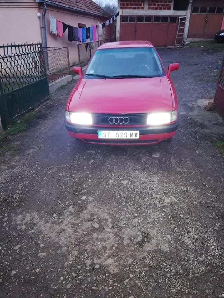 Audi-80