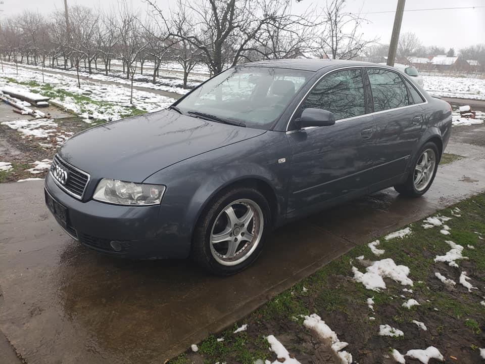 Audi-a4-s-line-2002-1-9