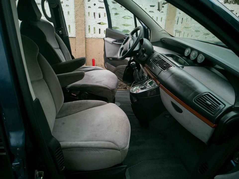 CITROEN-C8