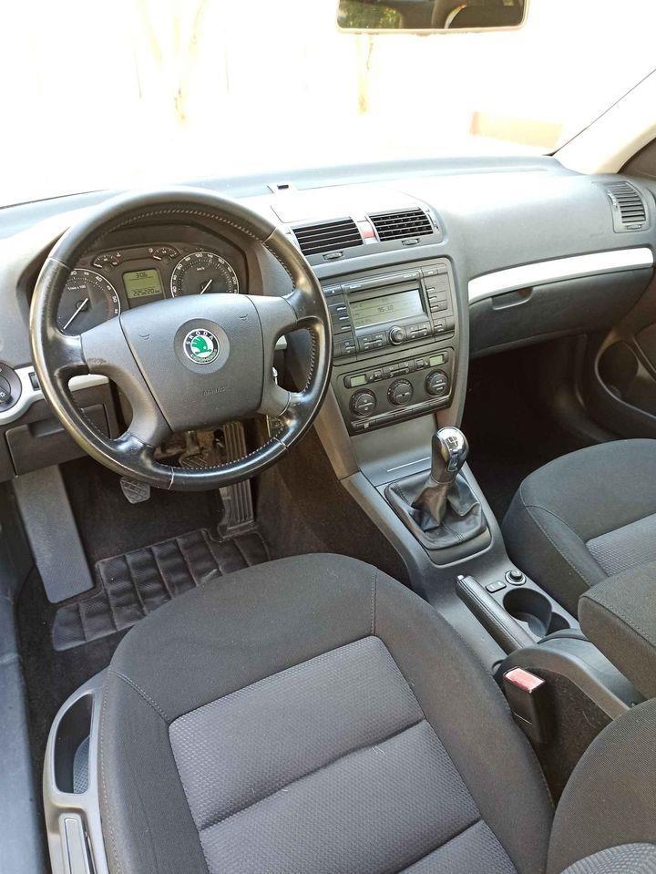 ŠKODA-OCTAVIA-1-9TDI