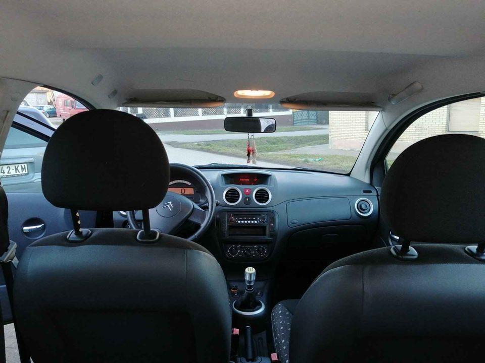Polo-2004--CITROEN-C2-2006