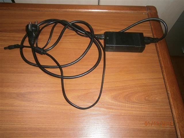Punjac-za-HP-lap-top-6735-S
