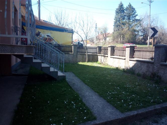 Kuca u Lazarevcu