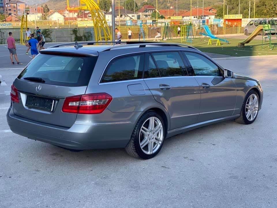 Mercedes-E200-CDI-2010god-Avantgarde---