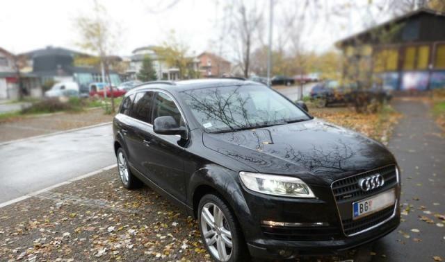 Audi Q7, -07