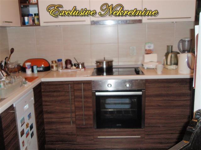 Stan-96m2-na-Voislava-Ilica--Beograd