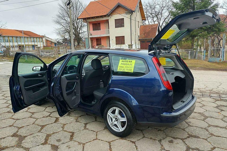 Ford-Focus-1-6Dizel-20007g-reg