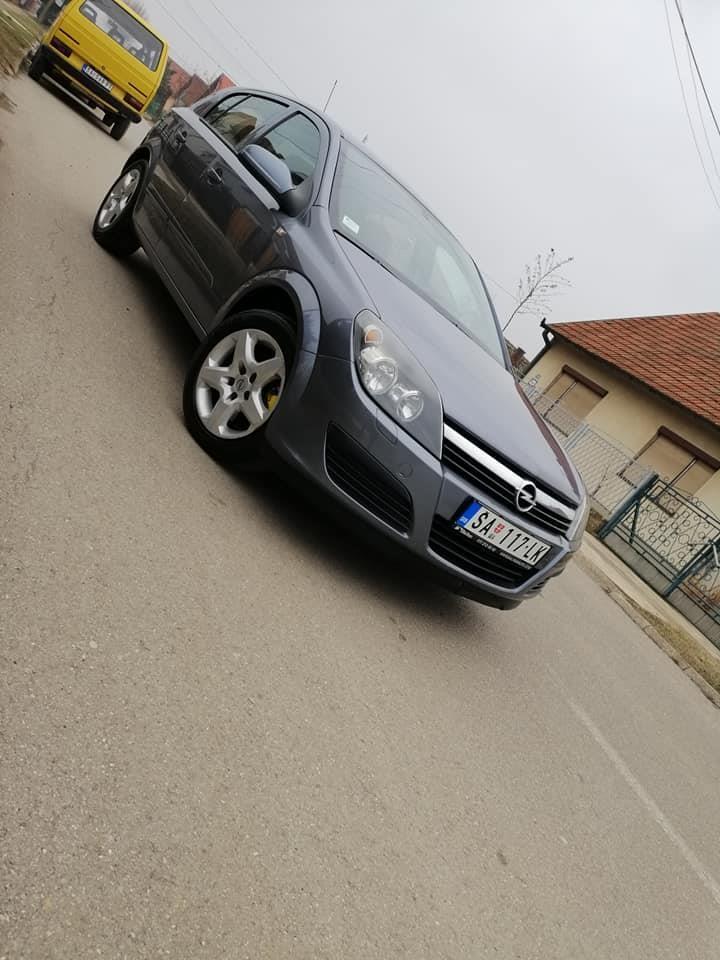 Opel-Astra-H