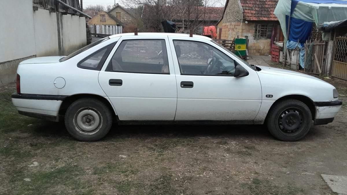 prodajem-opel-vektru-1-7DGL-Registrovan