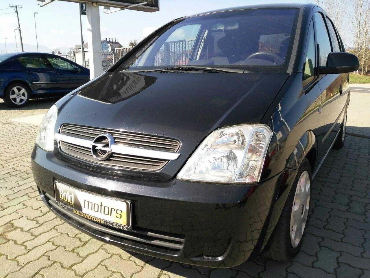 Opel-Meriva-1-7-CDTI--03