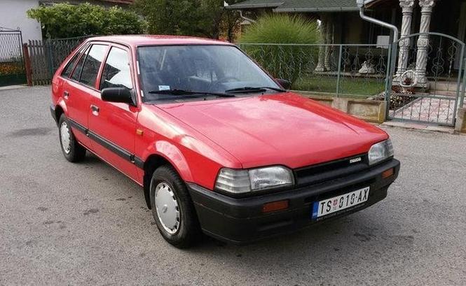 Mazda 323 bf prelepa -85