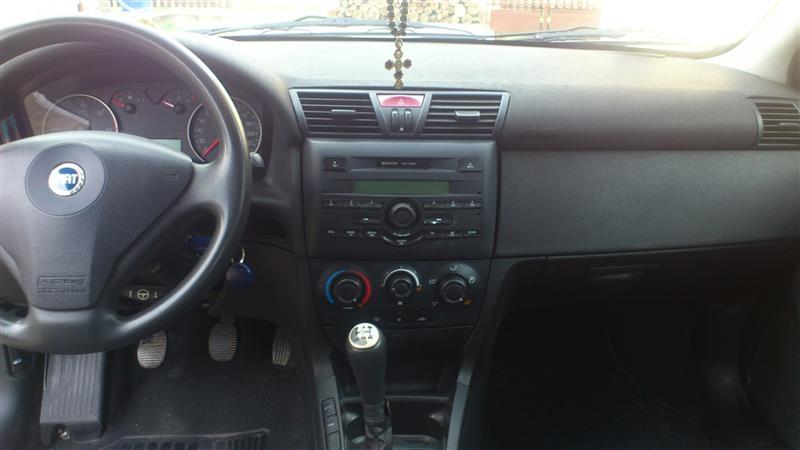 Fiat-Stilo-1-9-JTD--01