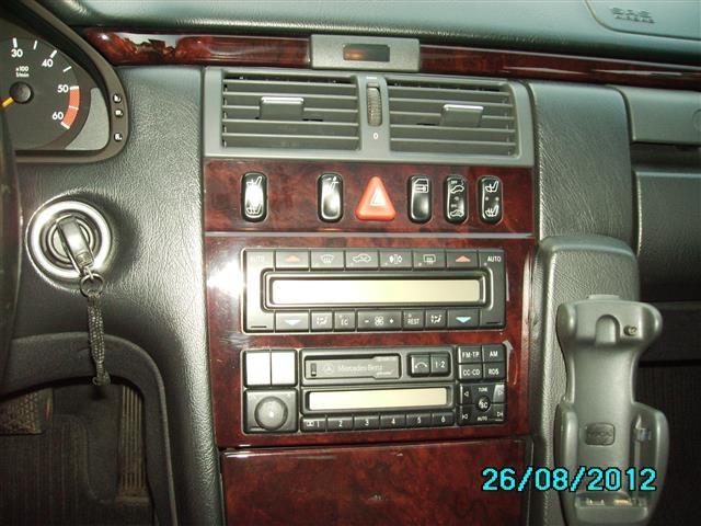 Mercedes-E300-Avangard---98-