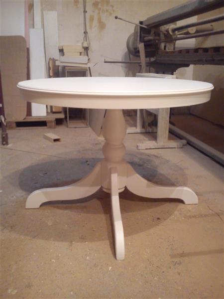 Trpezarijski-sto
