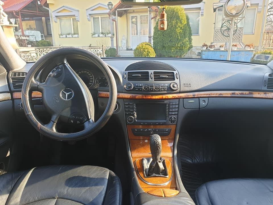 Mercedes-e-220-w211
