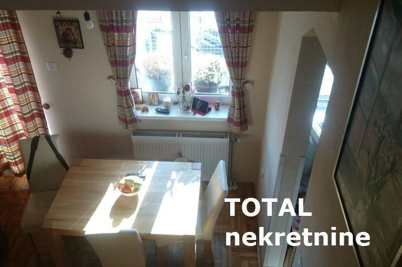 Uknjizen-dvoiposoban-duplex-stan-na-Telepu