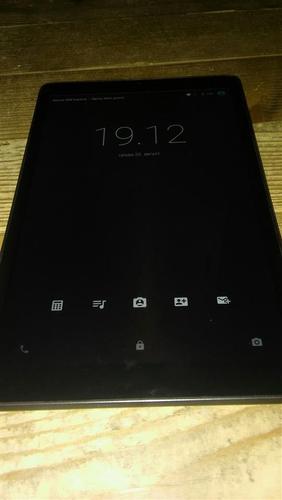 Prodajem tablet