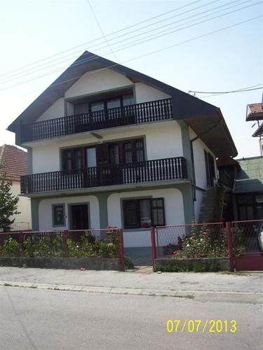 Kuca 160m2 Jagodina