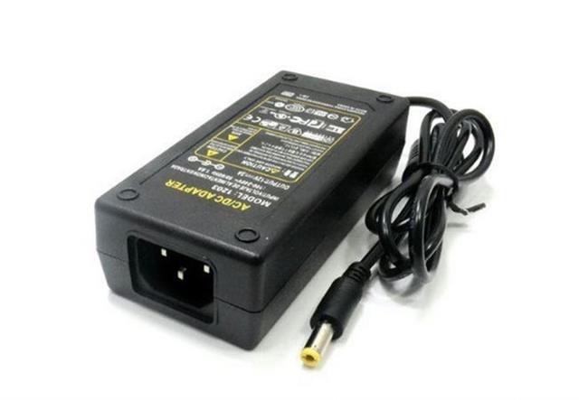 Netgear-I-T-E--NU90-adapter-12V--7A-90W