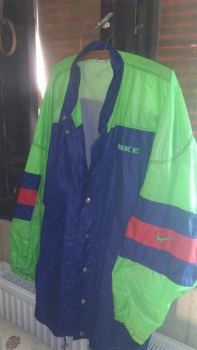 Jakna Nike