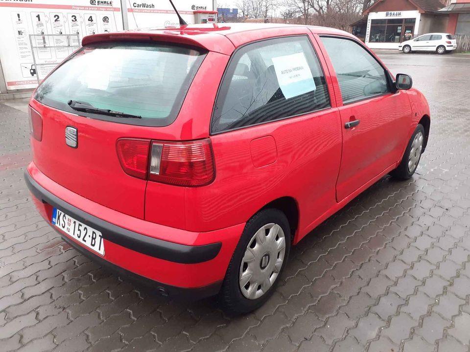 SEAT-IBIZA