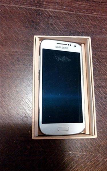 Samsung-Galaxy-S4-mini-duos