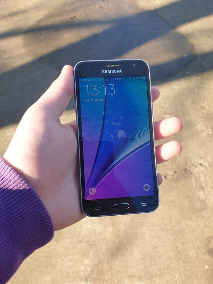 Samsung-galaxy-j3-2016