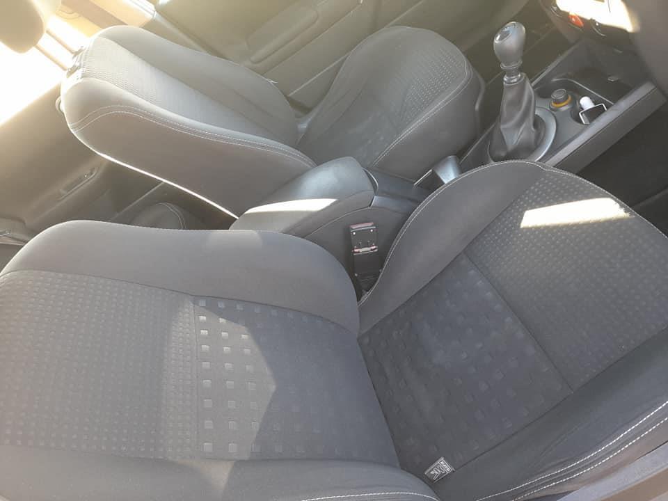Renault-Megane-1-9-2005-god-