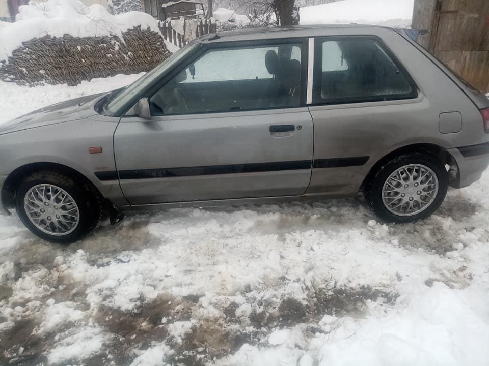Mazda-323