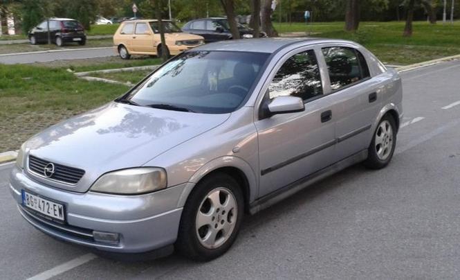 Opel Astra G -01 