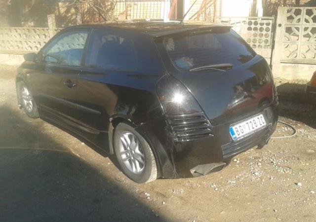 Fiat Stilo JTD -02  
