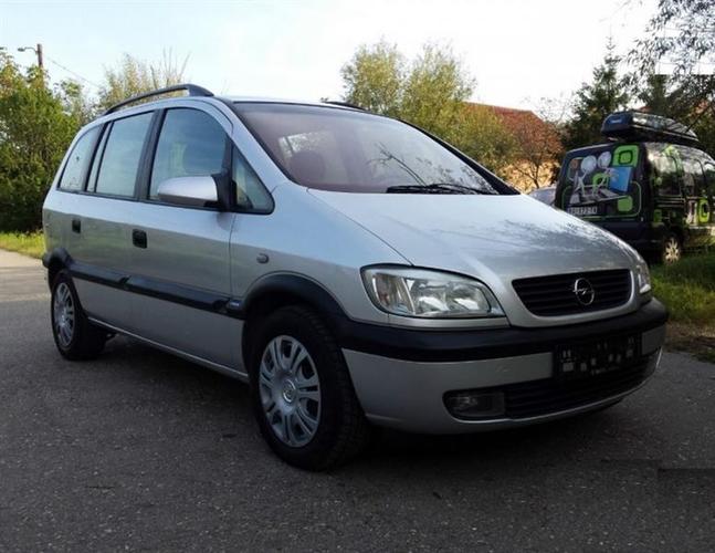 Opel Zafira 2.0 dti 16v -02 