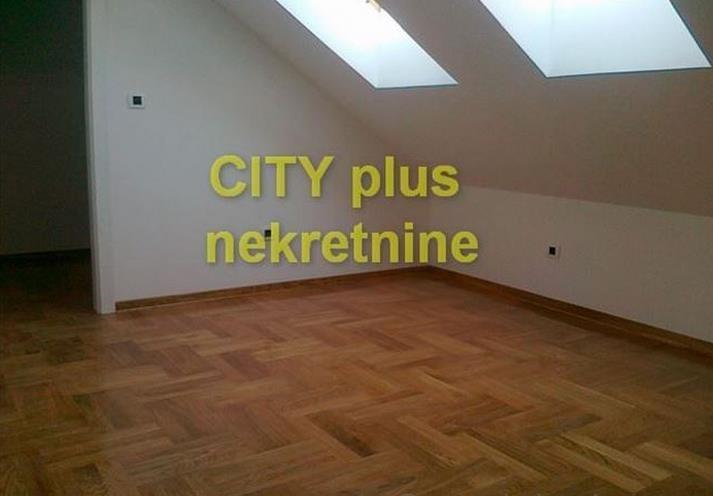 Stan-od-93m2-u-Novi-Sad