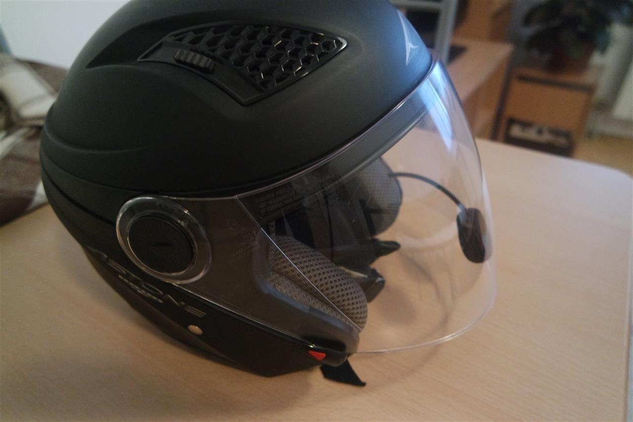 Moto-kaciga