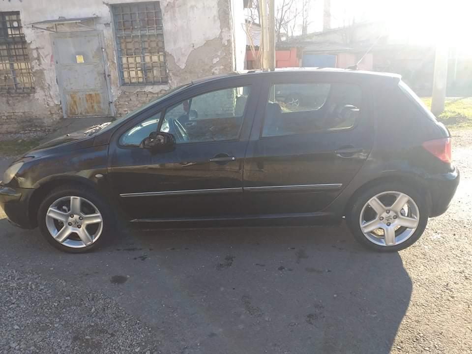 Peugeot-2-0-HDI