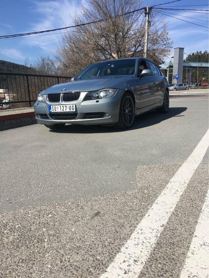 BMW-318
