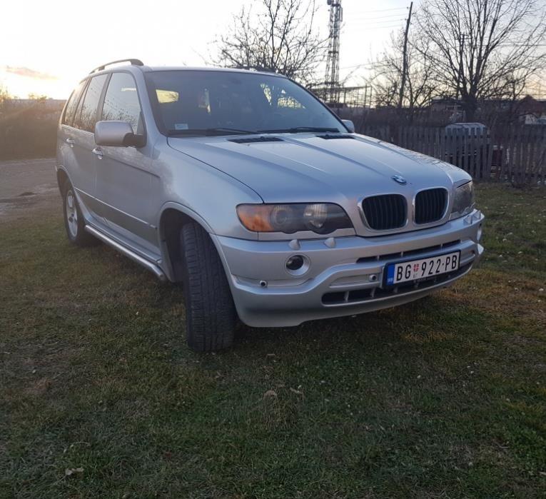 BMW-X5-3-0-D--02