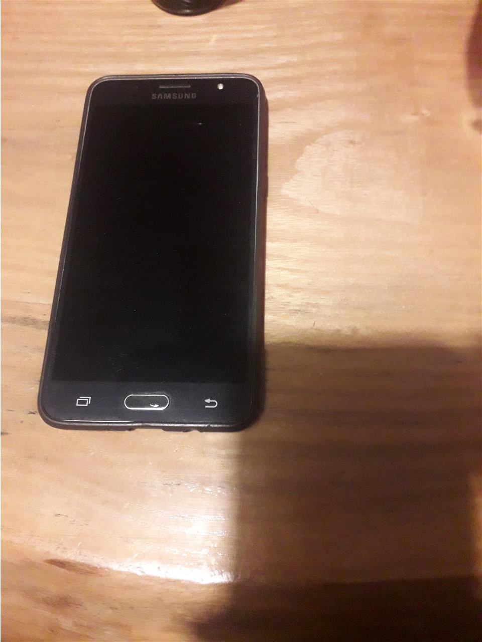 SAMSUNG-GALAXY-J52016