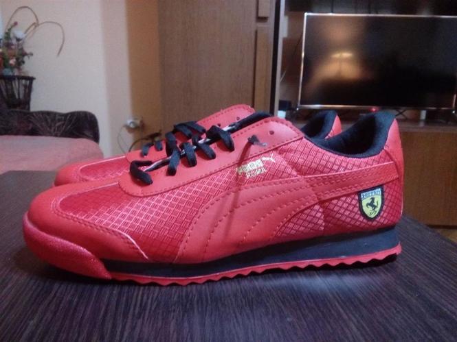 Patike Puma