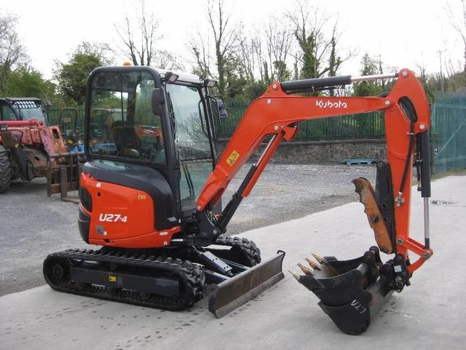 KUBOTA U 27-4