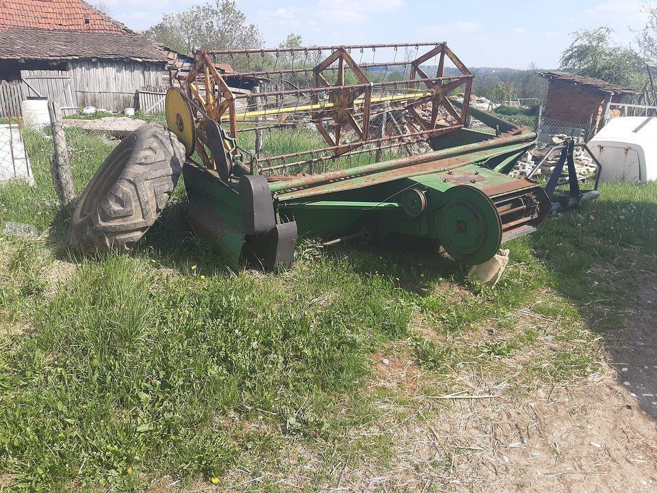 John-deere-heder-3-metra