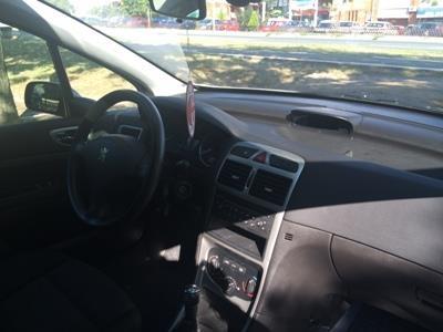 Peugeot-307--02