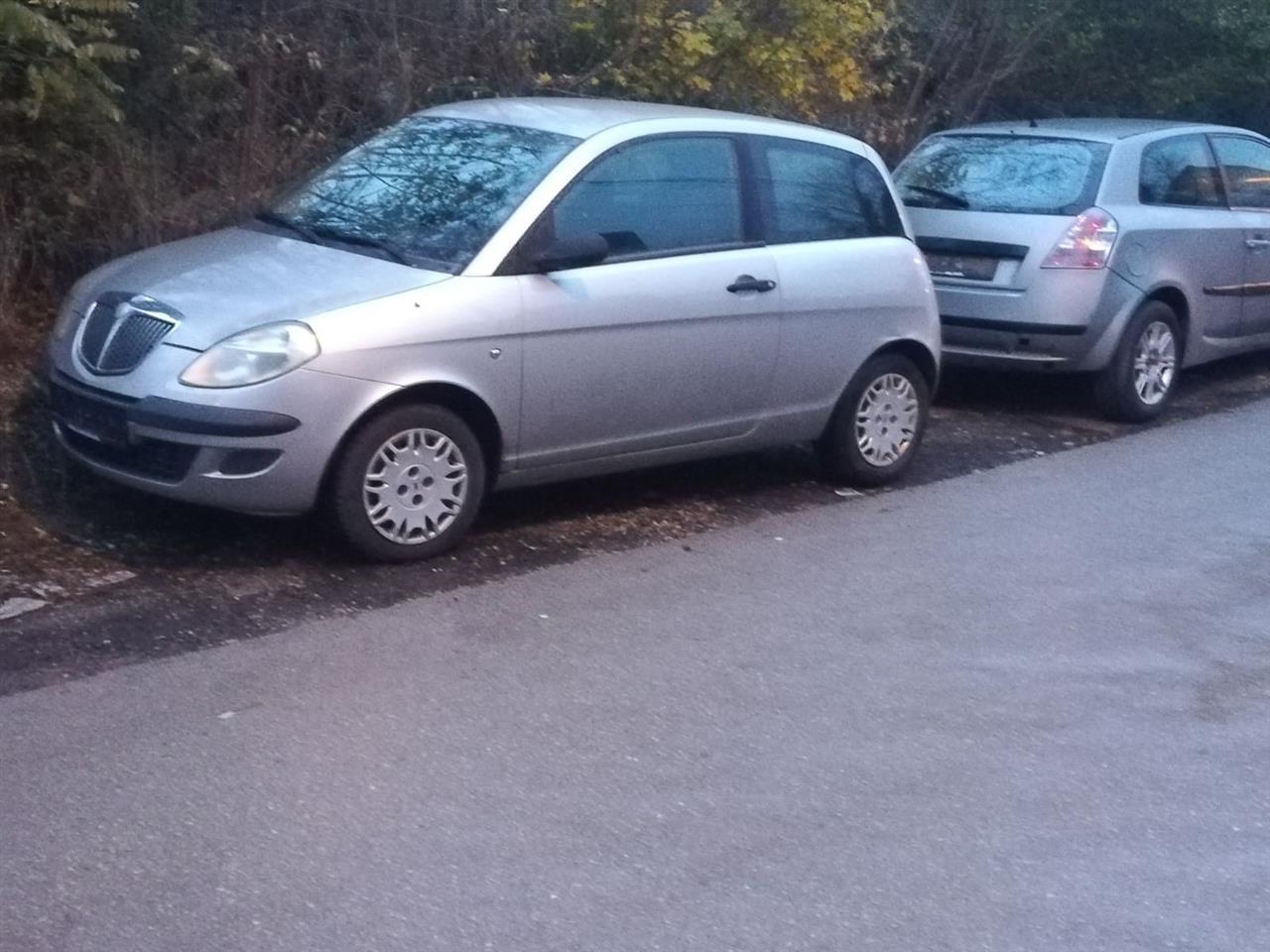Lancia-ypsilon-krilo