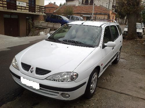 Renault Megane u delovima